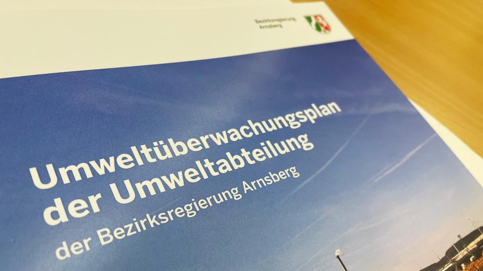 Fotografie des Umweltüberwachungsplans der Umweltabteilung