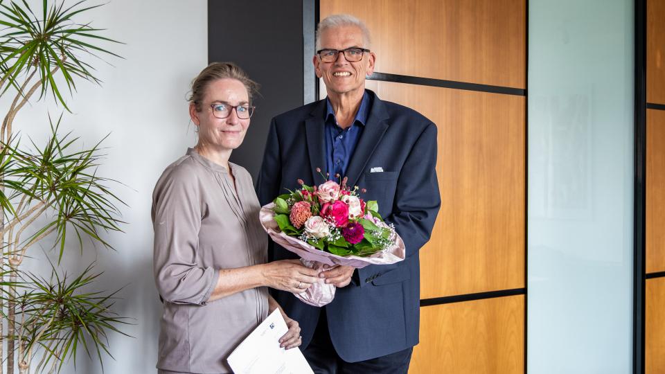 Abteilungsleiterin Uta-Maria Diers und Regierungspräsident Hans-Josef Vogel