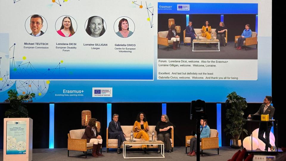 Abgebildet sind Impressionen zur Stakeholder-Konferenz der Europäischen Kommission zu Erasmus+ und dem Europäischen Solidaritätskorps (ESC) in Brüssel.