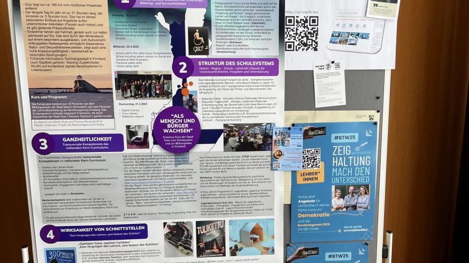 Abgebildet sind Impressionen zu der Konferenz in Weimar.