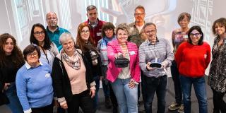 Abgebildet sind Impressionen zum „Hairdressing goes digital“-Event am 20. und 21. November 2024 im Fritz-Henßler-Berufskolleg in Dortmund.