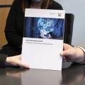 von links: Nadja Pecquet, Geschäftsführung Virtuelles Krankenhaus NRW gGmbH, Ann Christin Schulte Bezirksregierung Arnsberg, Regierungspräsident Hans Josef Vogel