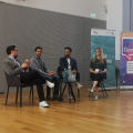 Pannel von Links nach Rechts: Nils Hoffmann (Leiter GovLab Arnsberg), Denes Kücük (stelv. CIO Stadt Dortmund), Faruk Tuncer (CEO & Gründer Polyteia), Christina Lang (Geschäftsführerin Tech4Germany)
