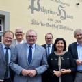 von links Landrat Olaf Schade (Ennepe-Ruhr-Kreis), Regierungspräsident Hans-Josef Vogel, Landrat Frank Beckehoff (Kreis Olpe), Landrat Thomas Gemke (Märkischer Kreis), Landrätin Eva Irrgang (Kreis Soest) und Landrat Michael Makiolla (Kreis Unna)