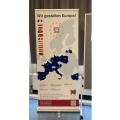Abgebildet ist eine Karte von Europa mit der Überschrift "Wir gestalten Europa". 