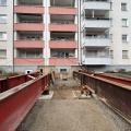 Zur Sicherung eingebautes Stahlträgersystem am Wohngebäude Spervogelweg 26/28 in Essen-Freisenbruch.