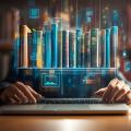Abgebildet ist eine Person, die an einem Schreibtisch hinter einem Laptop sitzt. Der Bildschirm des Laptops ist ein Hologramm, welches Bücher in die Luft projiziert.